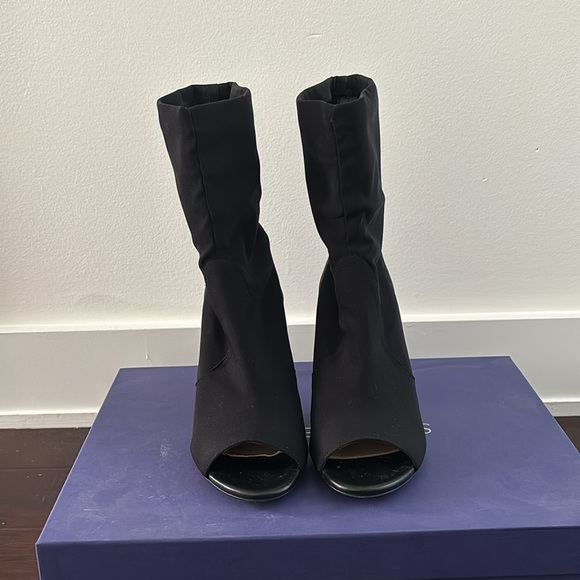 Stuart Weitzman Hugger Black Open Toe Booties 8 - Picture 2 of 5